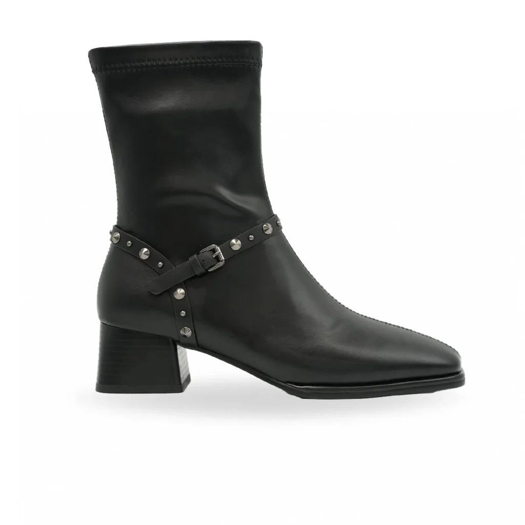 A-POOL - BLACK